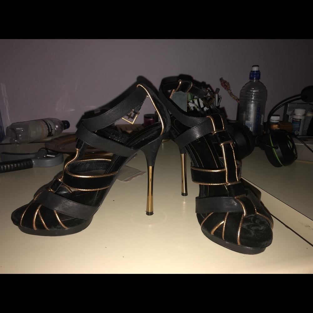 Authentic Gucci High Heels
